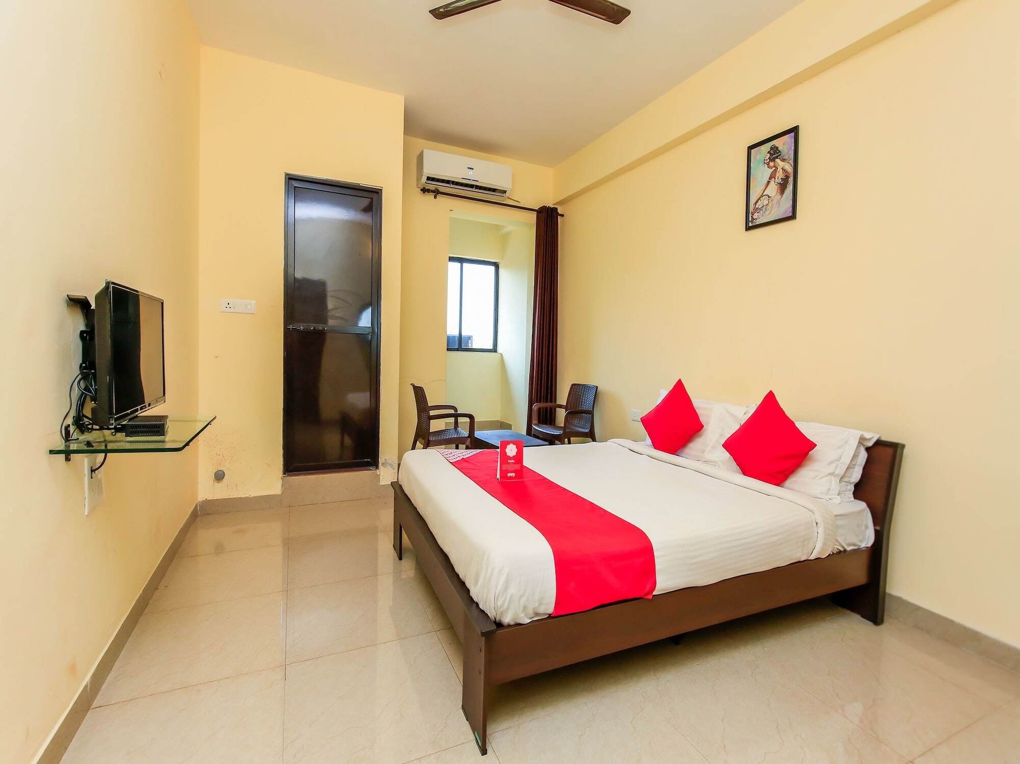 Oyo 14276 Hotel Spring Height Acaro Экстерьер фото